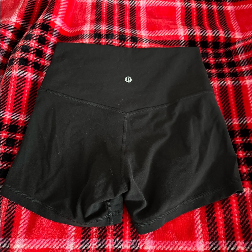 Lululemon Align Biker shorts 4”